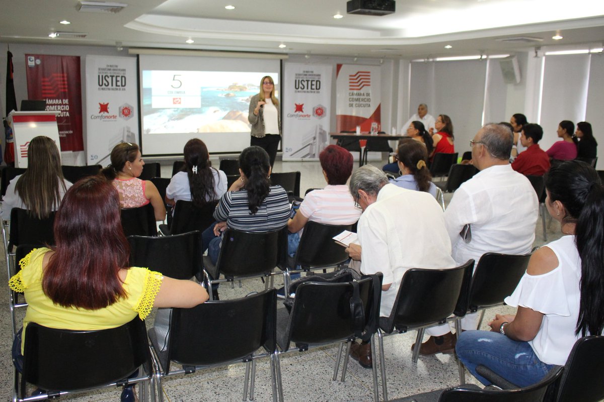 Conferencia sobre marca pas en Latinoamrica