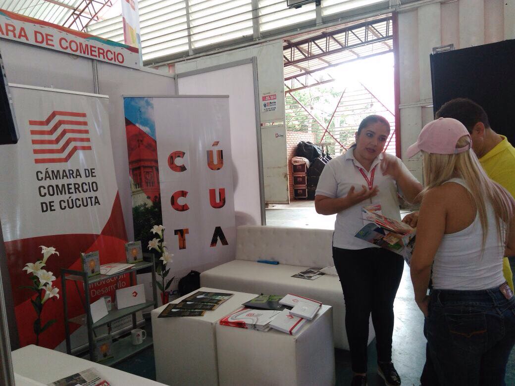 Presencia Institucional en Expo De Todo