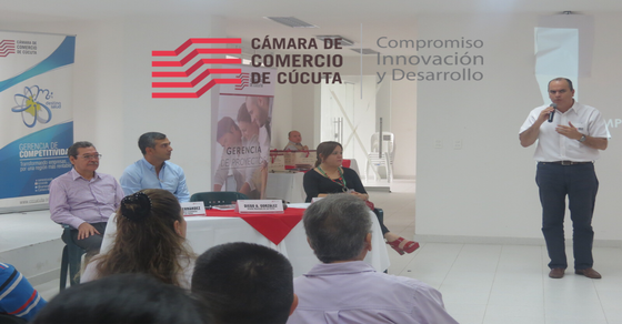 Se present oferta institucional de la Cmara de Comercio de Ccuta en el municipio de Los Patios